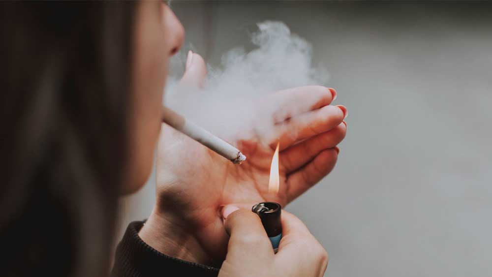 Danni invisibili, come il fumo precoce modifica il DNA dei figli