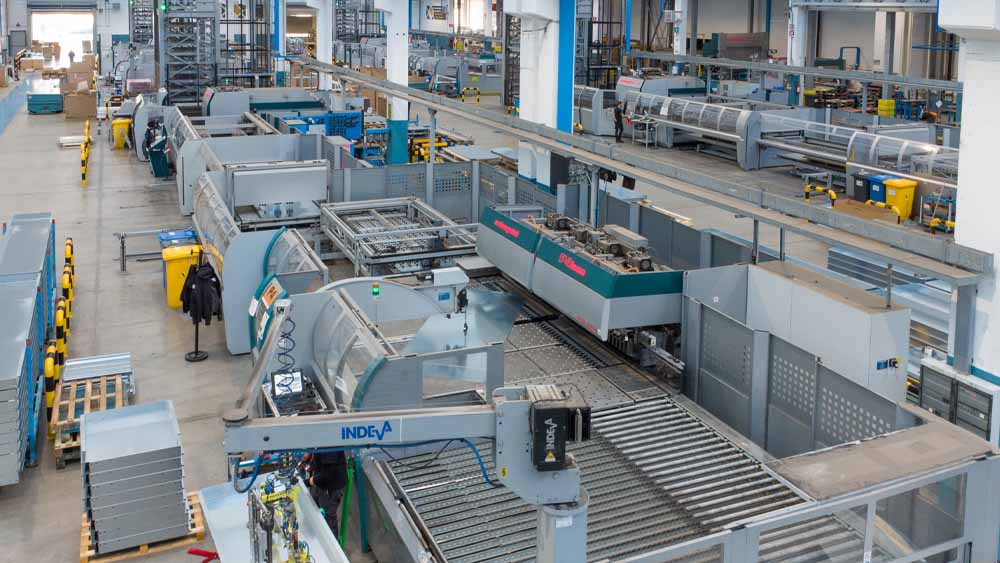 La fabbrica che non c&rsquo;&egrave; pi&ugrave;: l&rsquo;Italia perde pezzi di industria e cerca un nuovo equilibrio