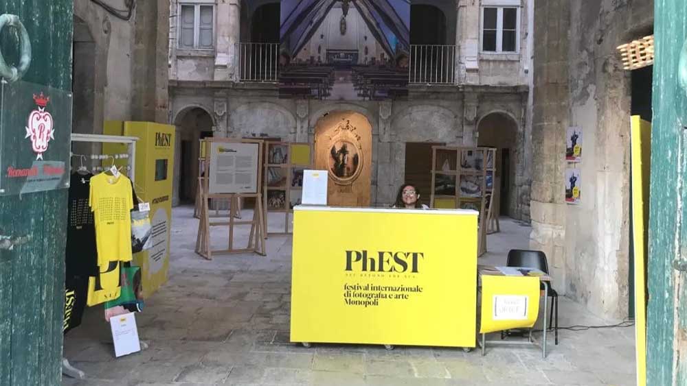 Phest 2026 a Monopoli, fotografia e arte guardano al futuro