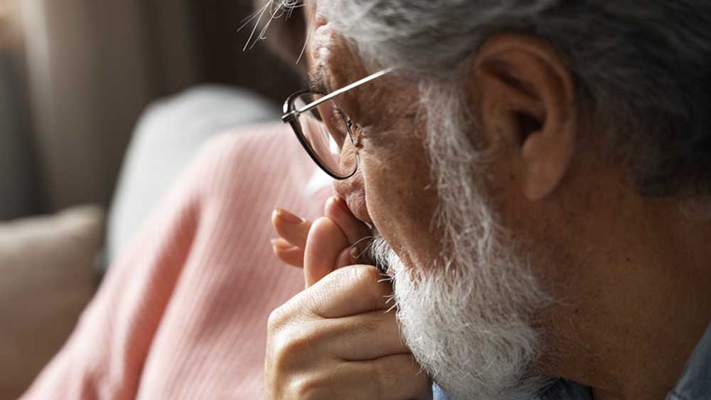 Anziani e ansia, cresce il ricorso agli psicofarmaci